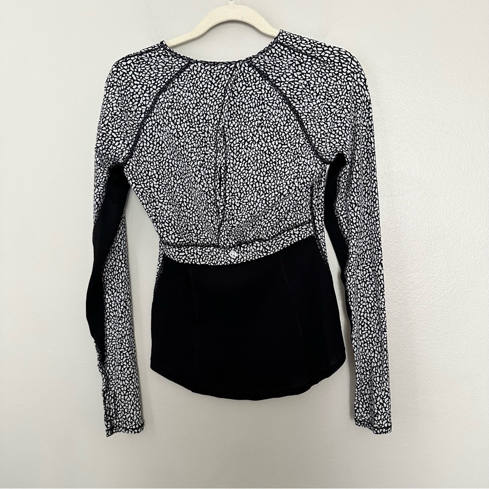 Lululemon long sleeve shirt